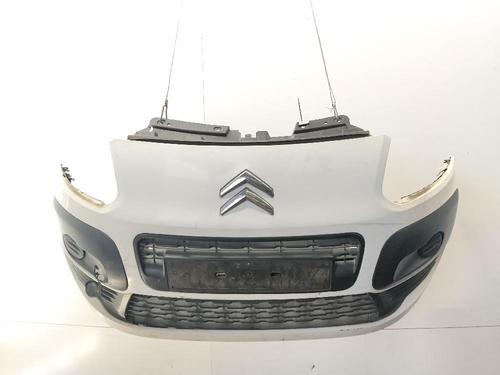 Used Front bumper Front bumper 38106267 38106267