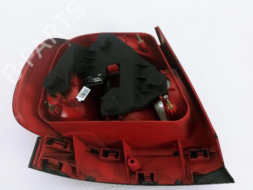 Right taillight AUDI A4 B5 (8D2) 1.8 T | BP18370014C35 