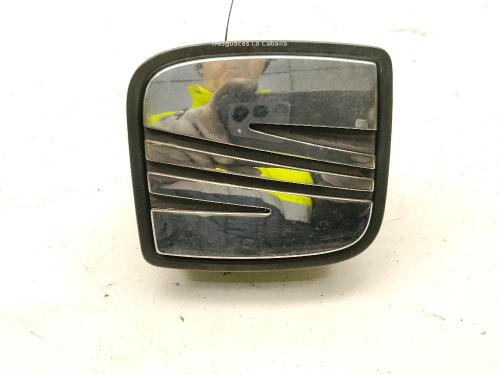 Used Tailgate handle Tailgate handle SEAT ALTEA (5P1) 1.9 TDI (105 hp) 40523908 40523908