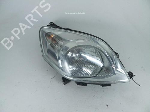 Used Right headlight FIAT FIORINO Box Body/MPV (225_) 1.3 D Multijet (225BXD1A, 225BXB1A, 225BXB11) (75 hp) 18374841