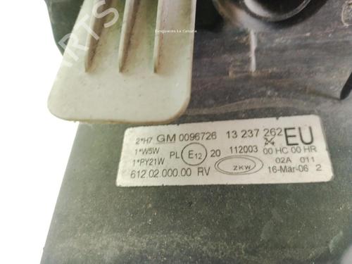 Right headlight OPEL CORSA C (X01) 1.2 Twinport (F08, F68) | BP30747001C29