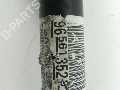 Used Left front driveshaft Left front driveshaft PEUGEOT 208 I (CA_, CC_) 1.6 BlueHDi 100 (100 hp) 18364957 18364957