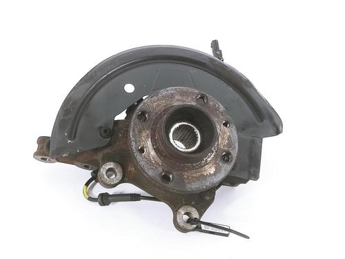 Used Left front steering knuckle DACIA DOKKER MPV (KE_) 1.6 LPG (83 hp) 18371304