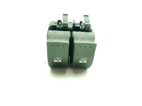 Used Left front window switch Left front window switch OPEL VIVARO A Bus (X83) 2.5 DTI (F7, J7, A07) (135 hp) 39579543 39579543