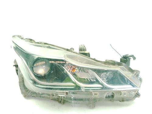 Used Right headlight Right headlight TOYOTA COROLLA Saloon (_E21_) 1.8 VVTi Hybrid (ZWE211) (122 hp) 33426339 33426339