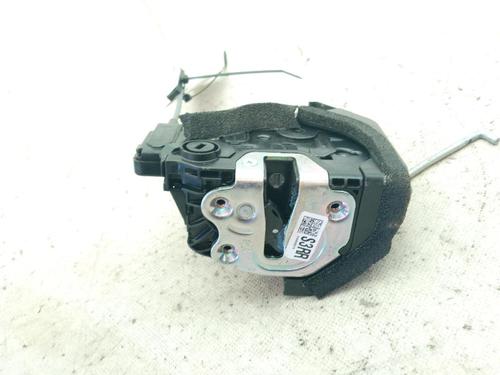 rear-right-lock-kia-stonic-yb-2017-24121501 main image