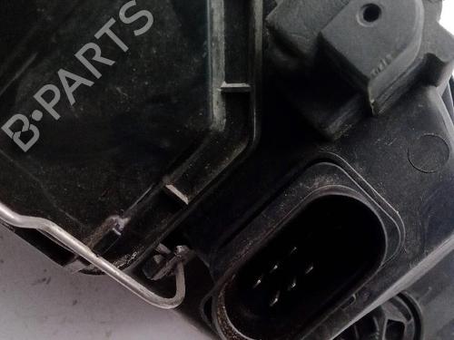 Faro izquierdo FORD FOCUS I (DAW, DBW) 1.6 16V | BP27647906C28 