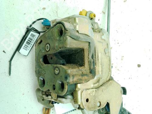 Used Front left lock FORD MAVERICK (UDS, UNS) 2.7 TD (100 hp) 19520092