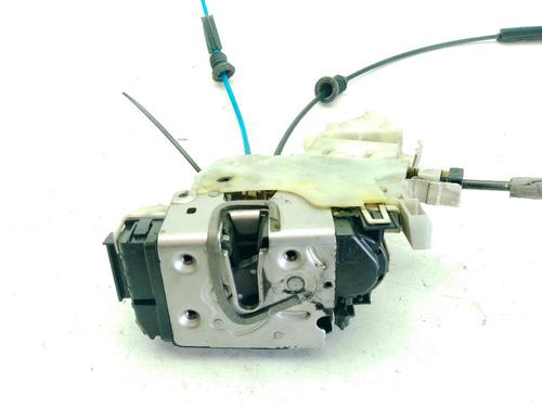 rear-left-lock-mercedes-benz-e-class-w212-2009-2010-2011-2012-2013-2014-2015-2016-35973751 main image