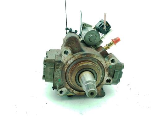 Pompe à injection PEUGEOT 5008 (0U_, 0E_) 1.6 HDi (114 hp) 32132546