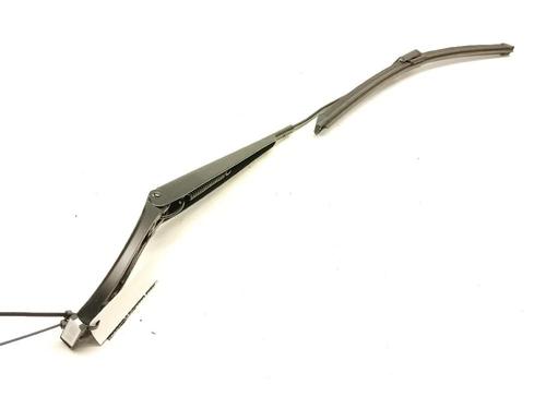Used Front windshield wiper arm Front windshield wiper arm VW T-ROC Convertible (AC7, AC8) 1.0 TSI (110 hp) 39739770 39739770