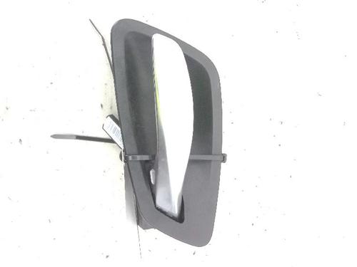 Used Rear right interior door handle BMW 3 (E90) 320 d (177 hp) 18373865