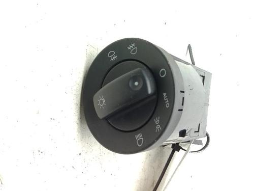 Used Headlight switch SEAT EXEO (3R2) 2.0 TDI (143 hp) 30477351