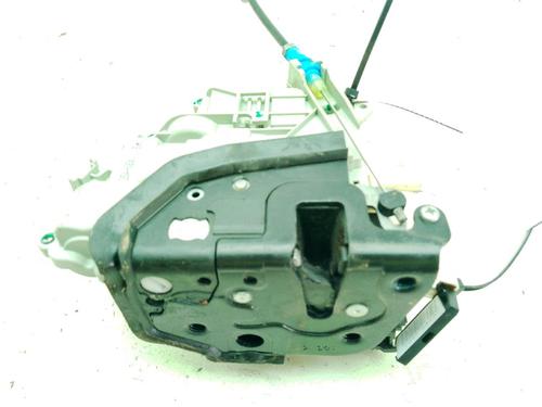Used Rear left lock AUDI A3 Sportback (8VA, 8VF) 1.6 TDI (110 hp) 24001582