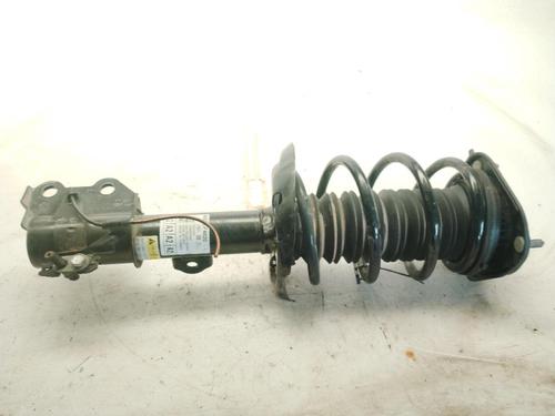 Used Left front shock absorber Left front shock absorber TOYOTA C-HR (_X1_) 1.8 Hybrid (ZYX10_, ZYX11_, ZYX10R, ZYX11R) (122 hp) 25836332 25836332