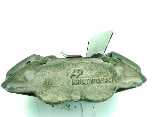 Used Right front brake caliper LAND ROVER DEFENDER Station Wagon (L316, L315) 2.2 Td4 4x4 (L316) (122 hp) 31826202