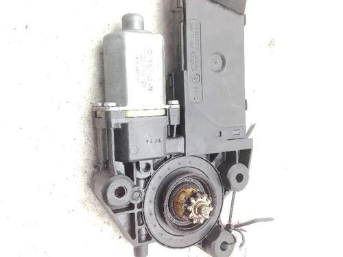 left-front-window-motor-renault-megane-iii-hatchback-bz01_-b3_-2008-39579853 main image
