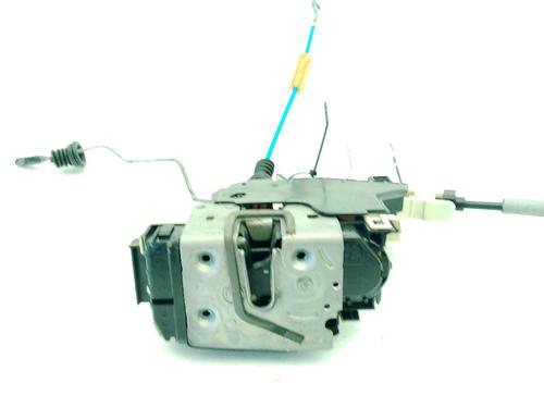 Venstre fortil lås INFINITI Q30 1.5 D (109 hp) 31352347