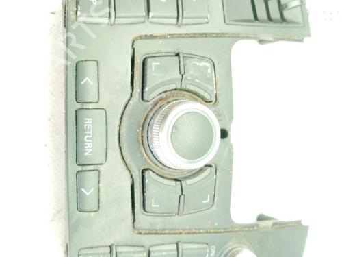 Used Switch AUDI Q7 (4LB) 3.0 TDI quattro (233 hp) 31144945