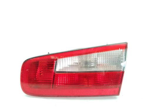 Feu de coffre droit RENAULT LAGUNA II (BG0/1_) 1.9 dCi (BG08, BG0G) (120 hp) 32079287