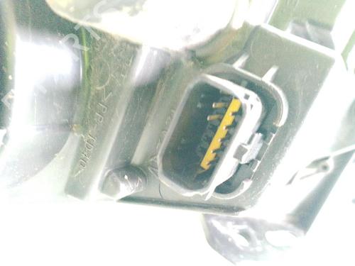 Right headlight PEUGEOT 5008 (0U_, 0E_) 2.0 HDi 150 / BlueHDi 150 | BP29861187C29