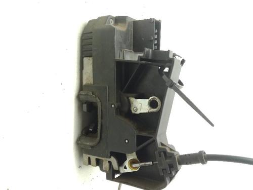 Front left lock NISSAN PRIMASTAR Van (X83) 1.9 dCi 100 | BP36184130C98 - Image 2