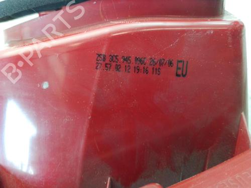 Right taillight VW PASSAT B6 (3C2) 2.0 TDI | BP27534156C35 