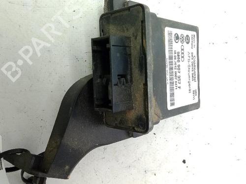 Elektronisk modul VW TOURAN (1T3) 2.0 TDI (140 hp) 25046327