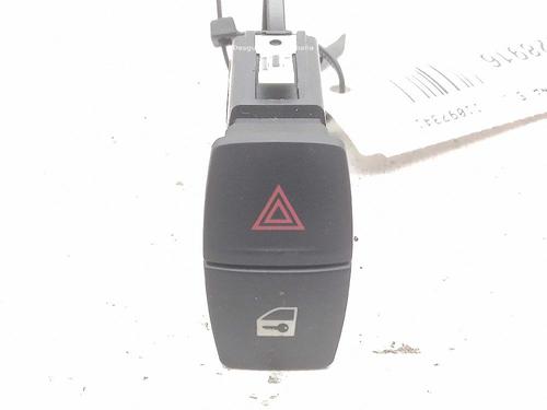 Used Warning switch Warning switch BMW 1 (F20) 116 d (116 hp) 20642831 20642831
