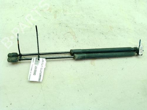 tailgate-lift-support-vw-passat-b6-3c2-2005-2006-2007-2008-2009-2010-2011-27472466 main image