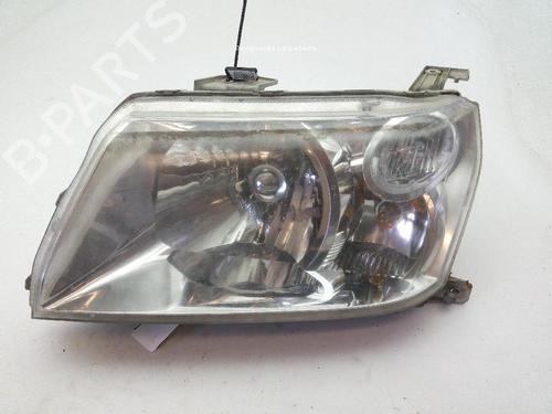 Used Left headlight SUZUKI GRAND VITARA II (JT, TE, TD) 1.9 DDiS All-wheel Drive (JT419, TD44, JB419WD, JB419XD,... (129 hp) 19484810