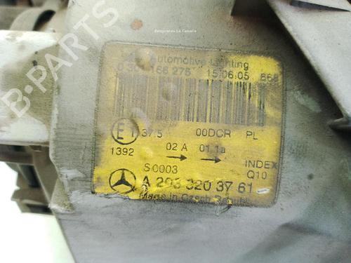 Left headlight MERCEDES-BENZ C-CLASS (W203) C 220 CDI (203.008) | BP29861024C28 