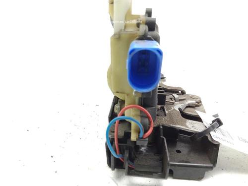 Front left lock SEAT IBIZA III (6L1) 1.9 TDI | BP25865657C98 