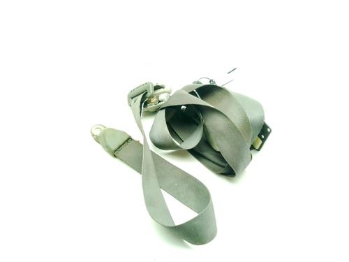 Sikkerhetsbelte foran høyre MITSUBISHI PAJERO III Canvas Top (V6_W, V7_W) 3.2 DI-D (V68W, V78W) (165 hp) 32227553