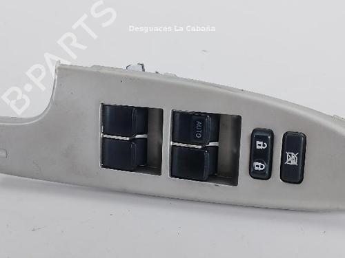 Used Left front window switch Left front window switch TOYOTA URBAN CRUISER (_P1_) 1.4 D-4D (NLP110_, NLP110R) (90 hp) 39578935 39578935