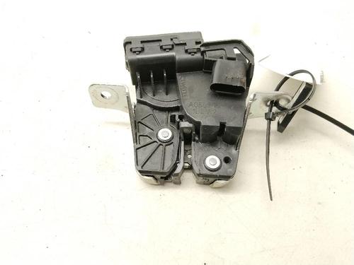 Bagklap lås Bagklap lås MERCEDES-BENZ A-CLASS (W176) A 200 CDI / d (176.008) (136 hp) 36833549 36833549