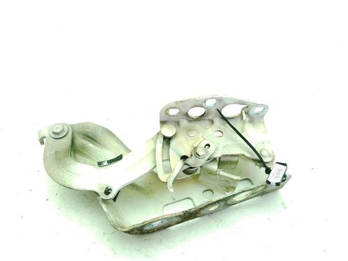 hingedoor-check-strap-mercedes-benz-e-class-w213-2016-34714845 main image