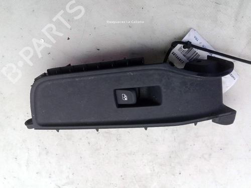 Used Right front window switch Right front window switch AUDI Q2 (GAB, GAG) 1.6 TDI (115 hp) 24044145 24044145