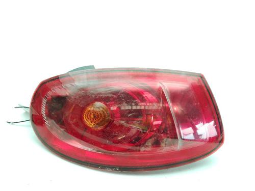 Used Right taillight FIAT BRAVO II (198_) 1.6 D Multijet (198AXH1B) (105 hp) 32008858