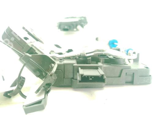 Tailgate lock LAND ROVER DISCOVERY SPORT (L550) 2.0 D 4x4 | BP30771345C101