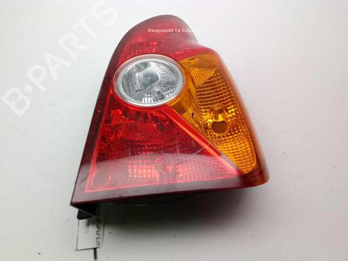 right-taillight-hyundai-terracan-hp-2001-2002-2003-2004-2005-2006-2007-2008-30871930 main image