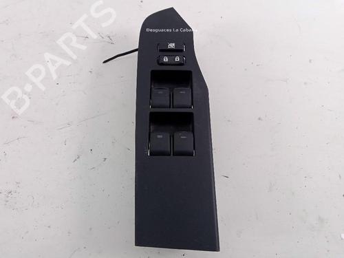 Used Left front window switch Left front window switch TOYOTA AURIS (_E18_) 1.2 (NRE185_, NRE185R) (116 hp) 18371205 18371205