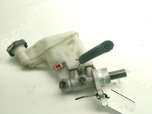 Used Brake master cylinder Brake master cylinder HYUNDAI i30 (GD) 1.6 CRDi (110 hp) 24049161 24049161