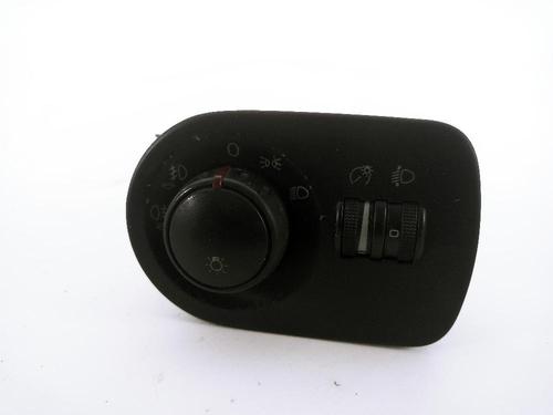 Used Headlight switch Headlight switch 39580965 39580965