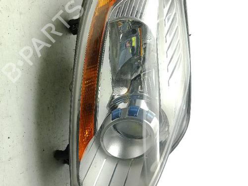 Used Right headlight Right headlight FORD KUGA I 2.0 TDCi (136 hp) 33651618 33651618