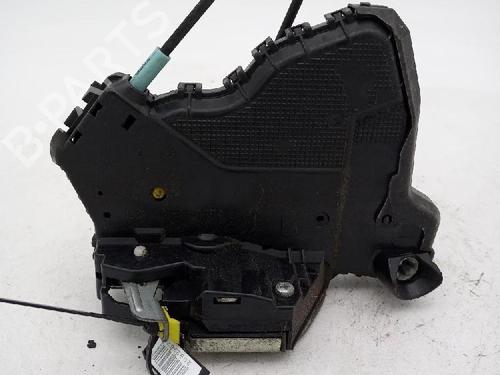Used Front left lock TOYOTA URBAN CRUISER (_P1_) 1.4 D-4D 4WD (NLP115_, NLP115R) (90 hp) 18365677