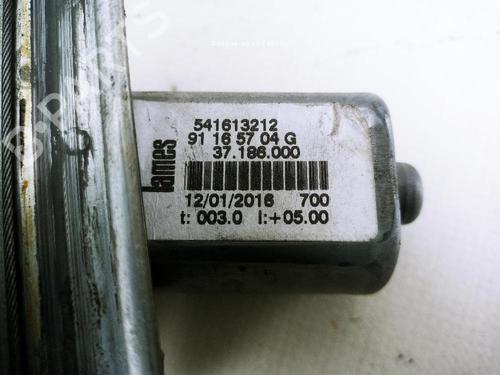 Front left window mechanism NISSAN PRIMASTAR Van (X83) 1.9 dCi 100 | BP31989150C22