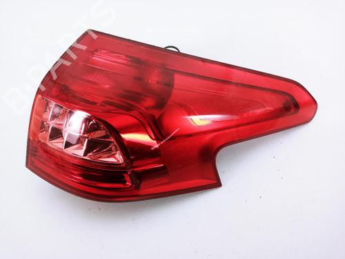 right-taillight-citroen-c5-iii-break-rw_-2008-2009-2010-2011-2012-2013-2014-2015-2016-2017-31990153 main image