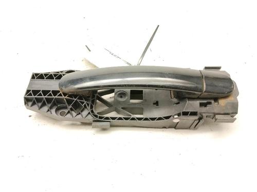 Used Front left exterior door handle Front left exterior door handle 38589922 38589922