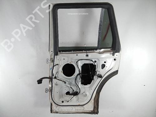 Used Right rear door LAND ROVER FREELANDER 2 (L359) 2.2 TD4 4x4 (150 hp) 18358147